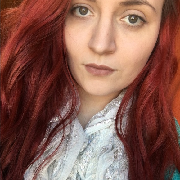 Meet your Posher, Shelby - Picture 1 of 1
